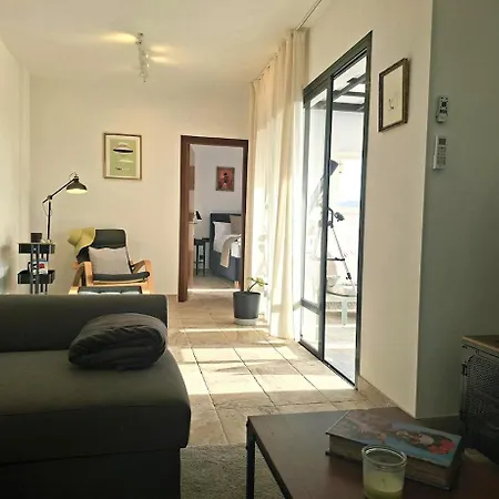 Oasis With Heated Pool, Jacuzzi, And Comfort Villa Playa Blanca (Lanzarote)